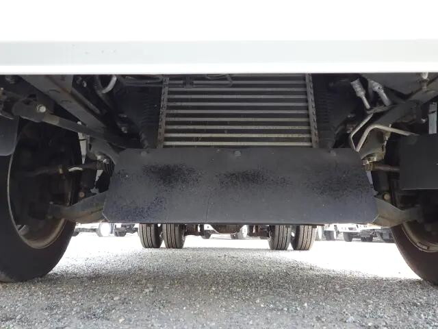 日産アトラス平ボディ小型（2t・3t）[写真36]