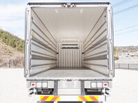 いすゞフォワード冷凍車（冷蔵車）中型（4t）[写真16]