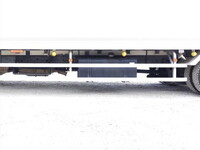 いすゞフォワード冷凍車（冷蔵車）中型（4t）[写真24]