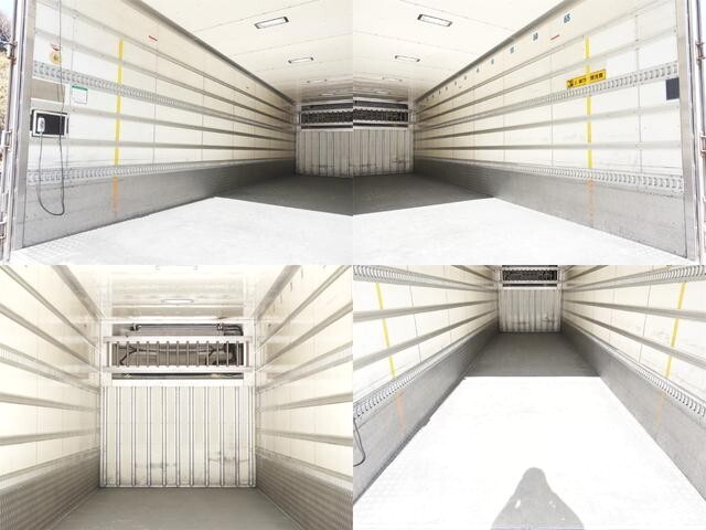 UDトラックスクオン冷凍車（冷蔵車）大型（10t）[写真12]