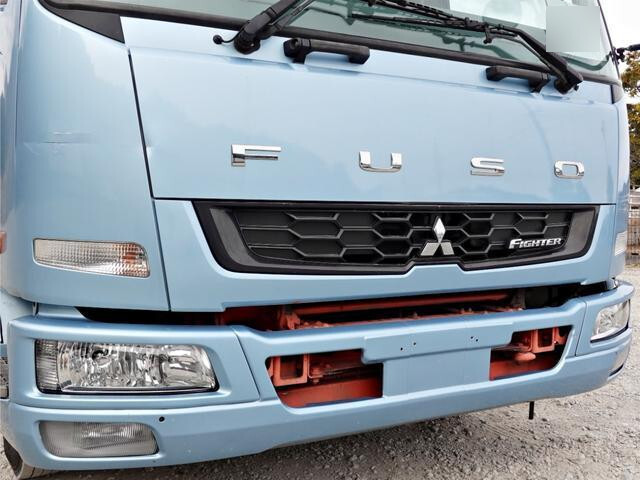 三菱ふそうファイターアルミウイング中型（4t）[写真05]