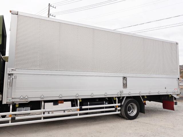 UDトラックスコンドルアルミウイング増トン（6t・8t）[写真08]