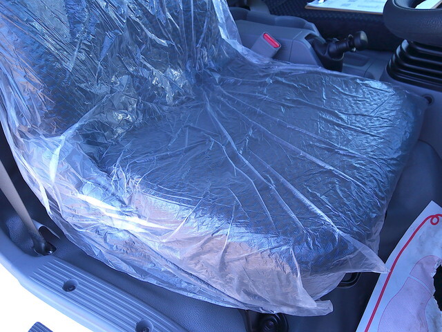 日野デュトロ冷凍車（冷蔵車）小型（2t・3t）[写真20]