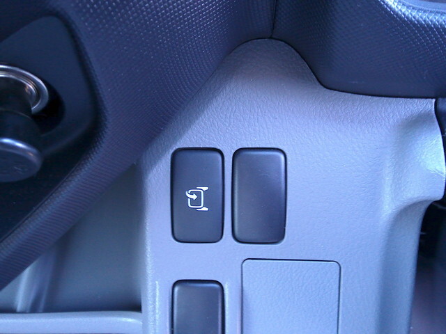 日野デュトロ冷凍車（冷蔵車）小型（2t・3t）[写真28]