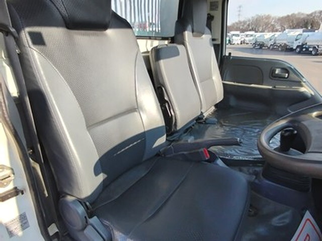 いすゞエルフダンプ小型（2t・3t）[写真24]