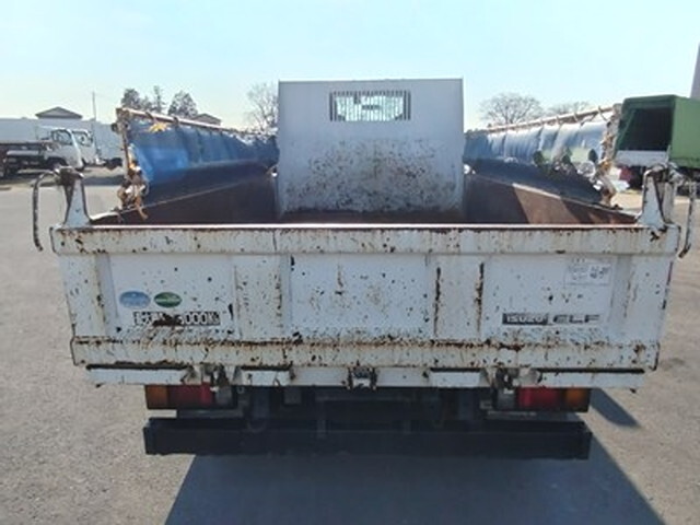 いすゞエルフダンプ小型（2t・3t）[写真07]