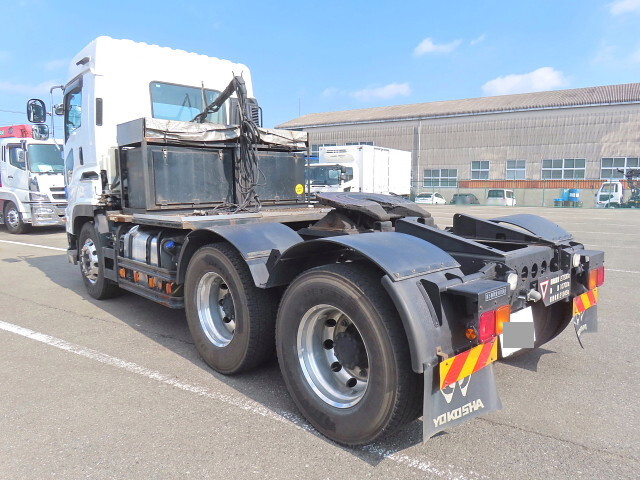 いすゞギガトレーラーヘッド（トラクターヘッド）大型（10t）[写真05]