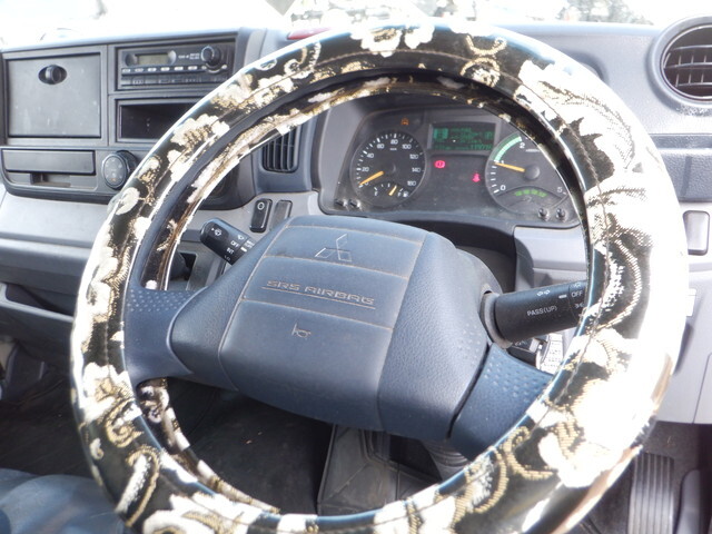 三菱ふそうキャンターダブルキャブ（Wキャブ）小型（2t・3t）[写真12]