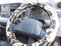 三菱ふそうキャンターダブルキャブ（Wキャブ）小型（2t・3t）[写真13]