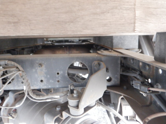 三菱ふそうキャンターダブルキャブ（Wキャブ）小型（2t・3t）[写真33]