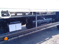 日野デュトロ平ボディ小型（2t・3t）[写真12]