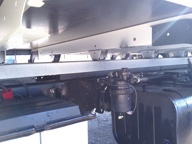 日野デュトロ平ボディ小型（2t・3t）[写真12]