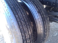 日野デュトロ平ボディ小型（2t・3t）[写真09]