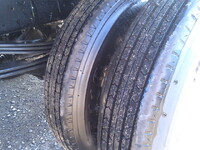 日野デュトロ平ボディ小型（2t・3t）[写真10]