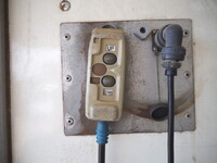 いすゞフォワードアルミバン中型（4t）[写真11]