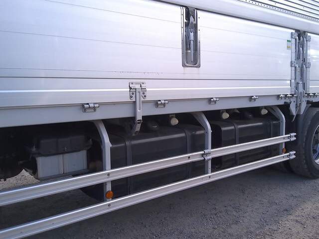 日野プロフィアアルミウイング大型（10t）[写真10]