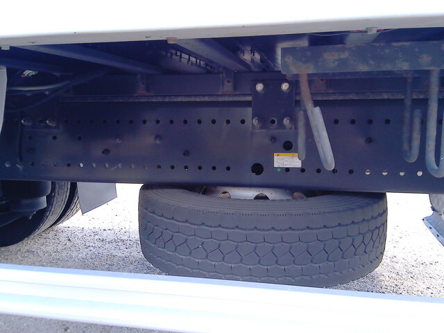 日野プロフィアアルミウイング大型（10t）[写真12]