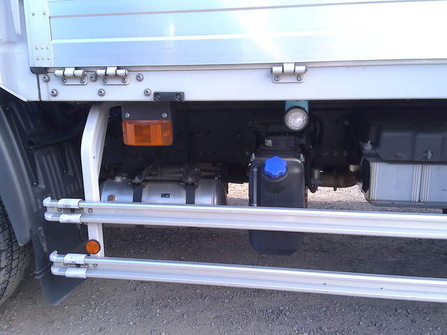 日野プロフィアアルミウイング大型（10t）[写真09]