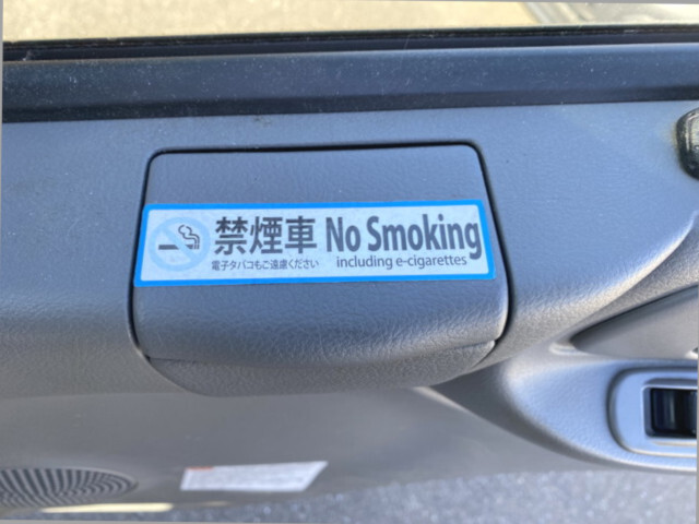 トヨタトヨエース平ボディ小型（2t・3t）[写真14]