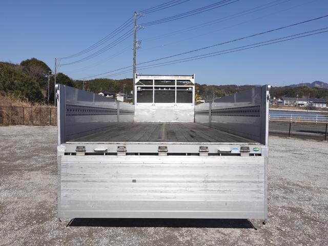 三菱ふそうファイター平ボディ増トン（6t・8t）[写真15]
