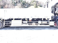 三菱ふそうファイター平ボディ増トン（6t・8t）[写真20]