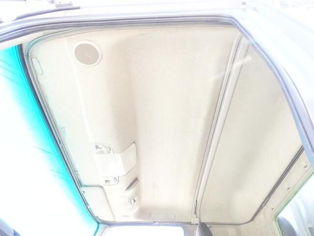 三菱ふそうファイター平ボディ増トン（6t・8t）[写真25]