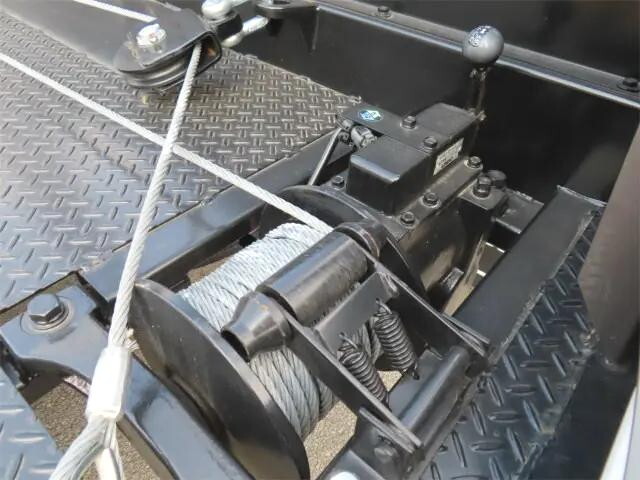 いすゞエルフセーフティローダー小型（2t・3t）[写真26]