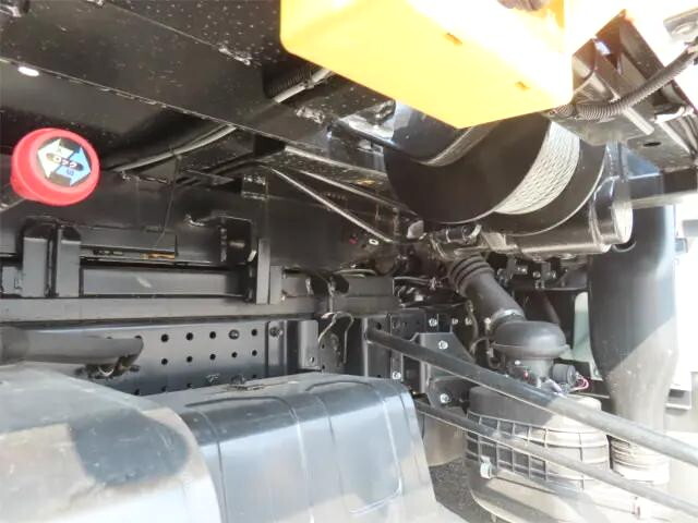 いすゞエルフセーフティローダー小型（2t・3t）[写真35]