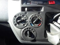 トヨタタウンエース平ボディ小型（2t・3t）[写真12]