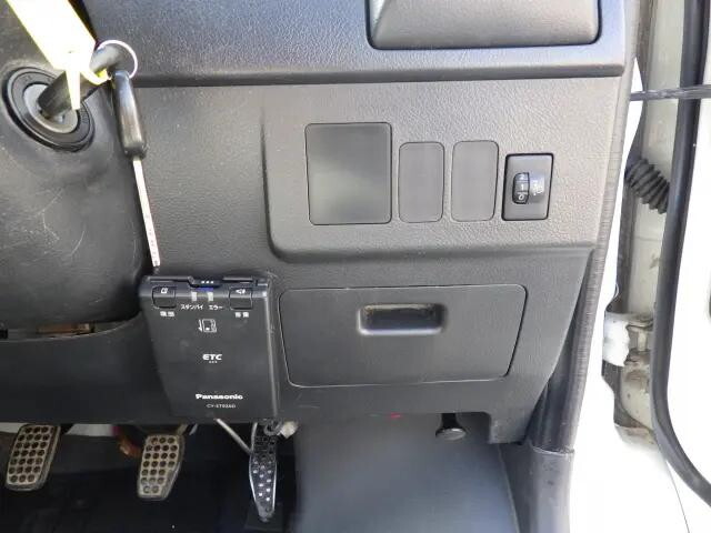 トヨタタウンエース平ボディ小型（2t・3t）[写真13]