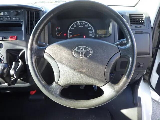 トヨタタウンエース平ボディ小型（2t・3t）[写真15]