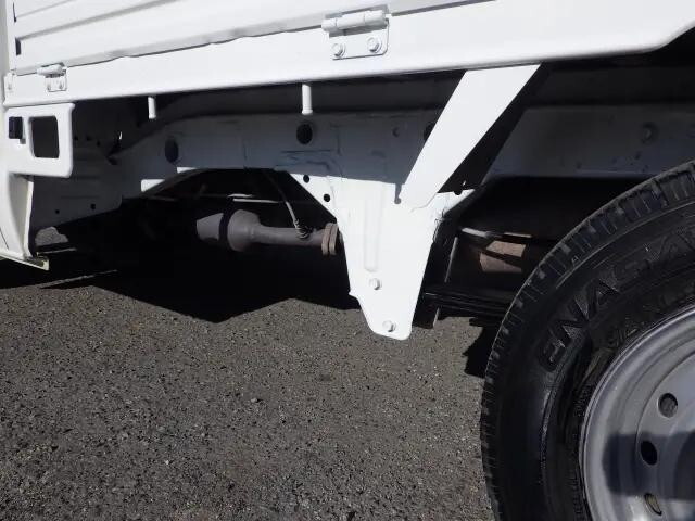 トヨタタウンエース平ボディ小型（2t・3t）[写真32]