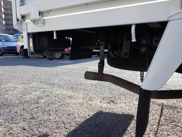 トヨタダイナ平ボディ小型（2t・3t）[写真27]