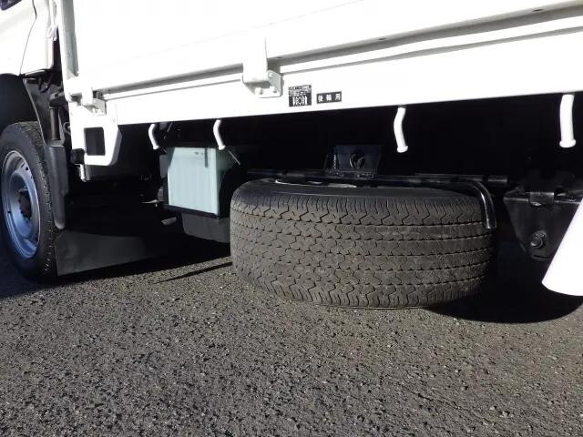 トヨタダイナ平ボディ小型（2t・3t）[写真30]