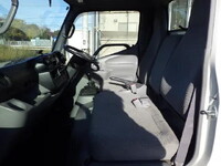 トヨタダイナ平ボディ小型（2t・3t）[写真08]