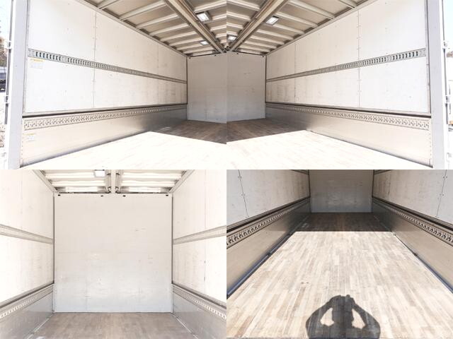 三菱ふそうファイターアルミウイング中型（4t）[写真13]