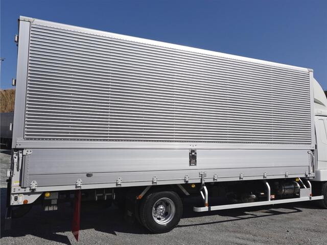 三菱ふそうファイターアルミウイング中型（4t）[写真08]