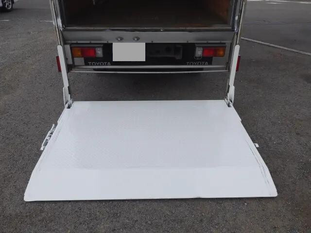 トヨタダイナアルミバン小型（2t・3t）[写真23]