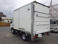 トヨタダイナアルミバン小型（2t・3t）[写真02]