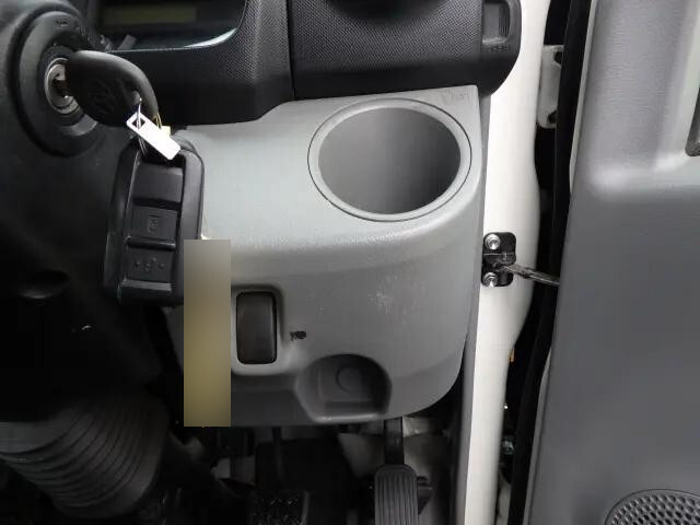 トヨタダイナ平ボディ小型（2t・3t）[写真14]