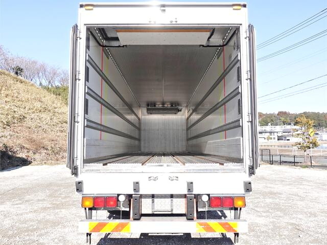 いすゞギガ冷凍車（冷蔵車）大型（10t）[写真14]