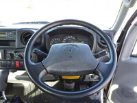 トヨタダイナ平ボディ小型（2t・3t）[写真15]