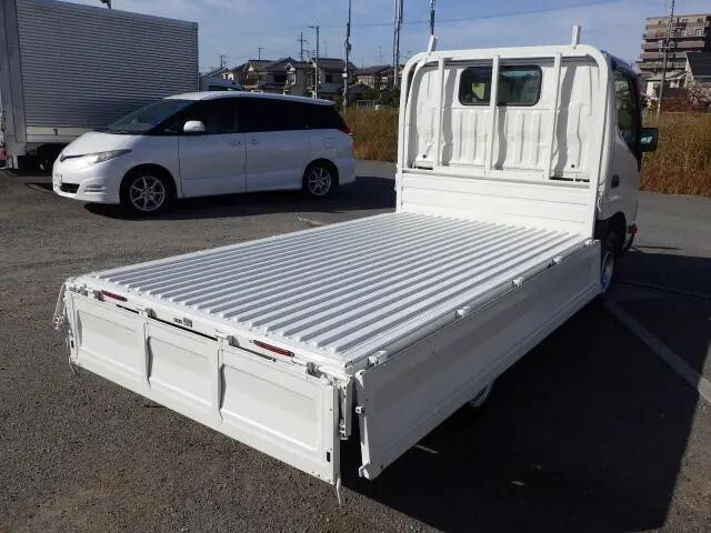 トヨタダイナ平ボディ小型（2t・3t）[写真19]