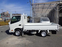 トヨタダイナ平ボディ小型（2t・3t）[写真04]