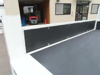 三菱ふそうキャンター平ボディ小型（2t・3t）[写真23]