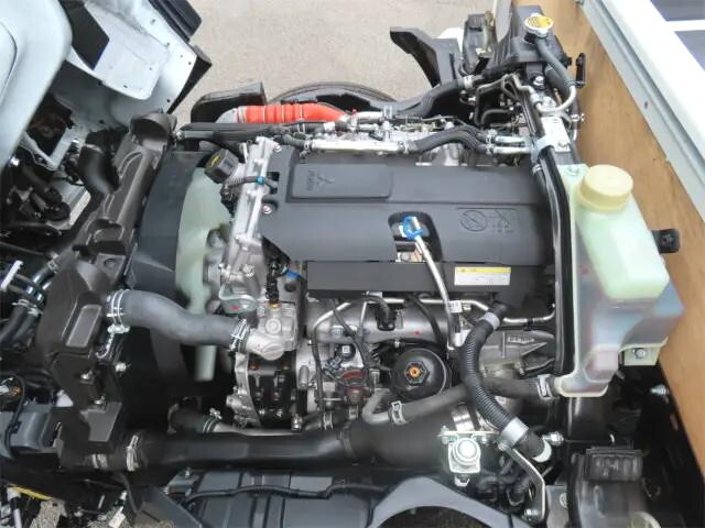 三菱ふそうキャンター平ボディ小型（2t・3t）[写真31]