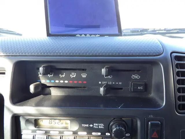 トヨタダイナアルミバン小型（2t・3t）[写真11]