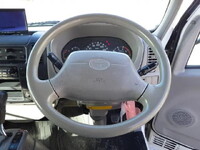 トヨタダイナアルミバン小型（2t・3t）[写真16]