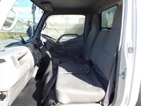 トヨタダイナアルミバン小型（2t・3t）[写真08]