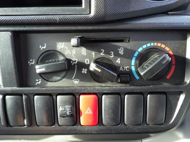 トヨタダイナ冷凍車（冷蔵車）小型（2t・3t）[写真10]